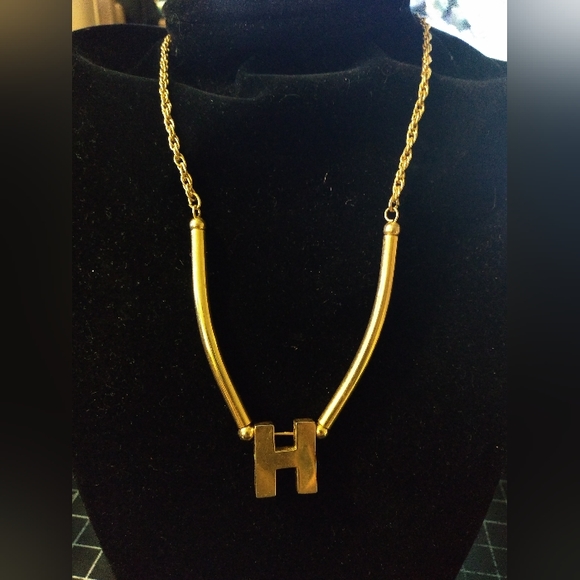 Two Vintage Necklaces, Silver Toned Chain with Charm; Gold Toned Chain L… - Picture 8 of 11